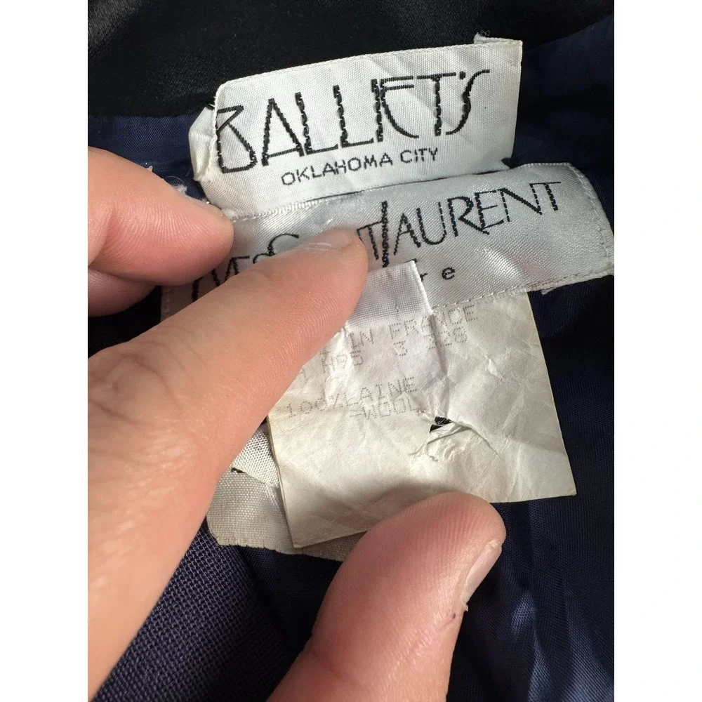Vintage Yves Saint Laurent Blazer Womens 8 Navy Wool Collar Made France 90s
